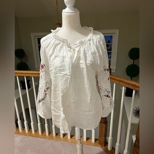 Sundance Dylan White Blouse with Red Floral Embroidery, XL